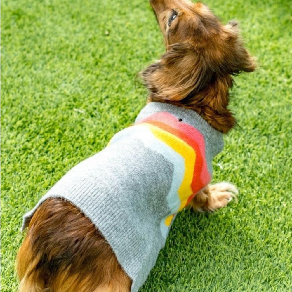 GRAY CHEVRON DOG SWEATER